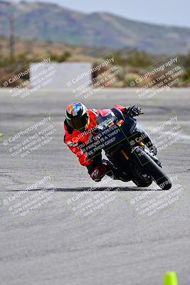 media/Mar-10-2024-TrackXperience (Sun) [[cef06d0f9a]]/Group 3/Session 4 (Turn 14)/
